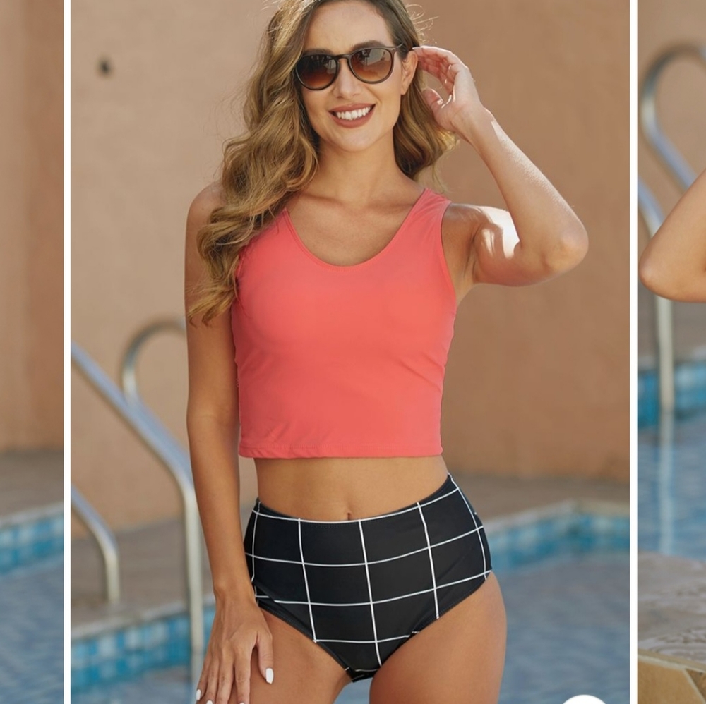 Tankini Top with Black checkered bottoms, swim suit size LG